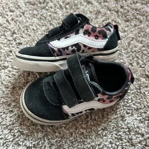 Toddler Cheetah Vans!